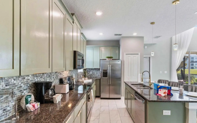 4737 Kings Castle Circle