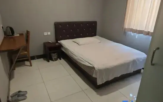 Jiaozhou Xilu Hotel