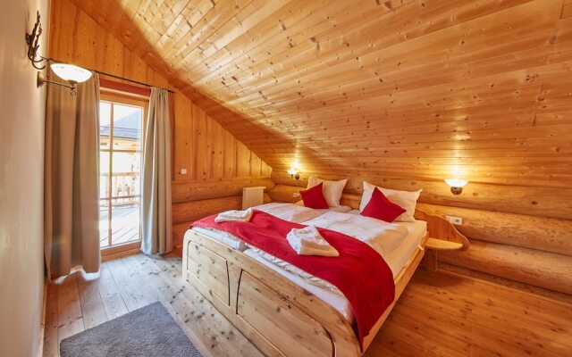 Chalets Blockhaus Saalbach by HolidayFlats24