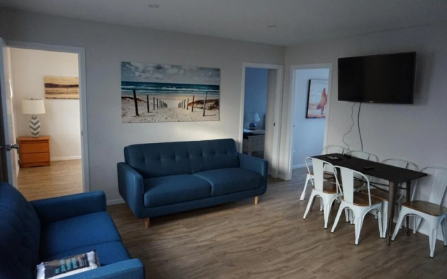 Takapuna Modern Guest house near beach