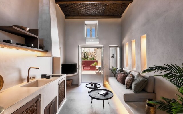 Domus Hestia Suites