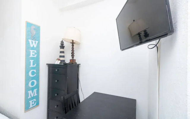 584 Ocean View Studio Hollywood Beach