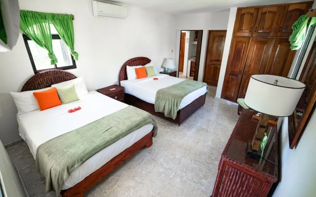 Riviera Punta Cana Eco Travelers House