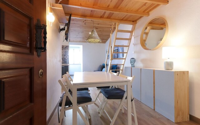 Cosy Santos Duplex By Homing