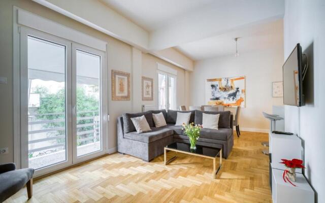 Lovely Sunlit Central Athens 2 Bedroom 2 Bathroom Condo
