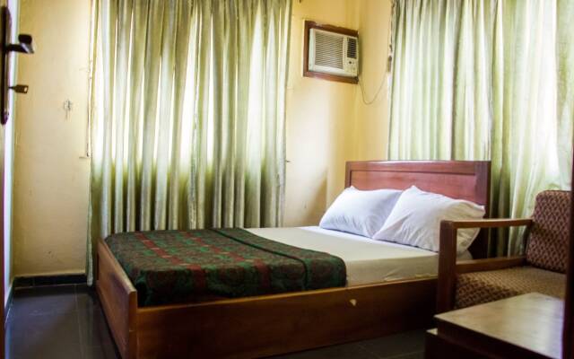 Allonze Hotel