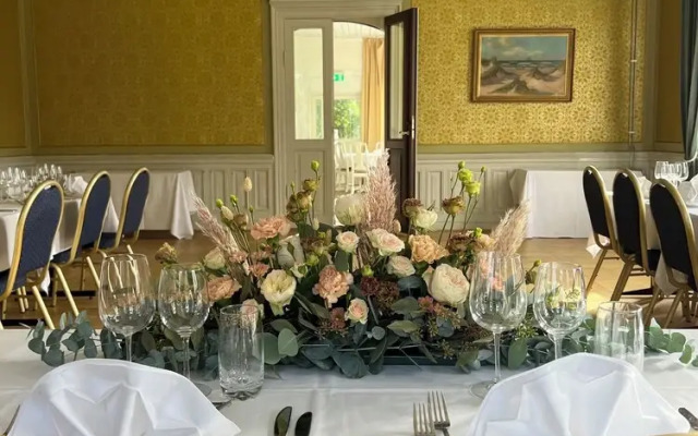 Torreby Slott Hotel & Golf