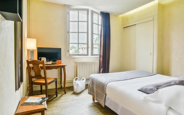 Logis Hôtel Mendi Alde