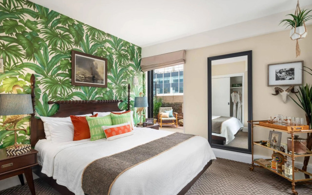 The Lexington Hotel, Autograph Collection