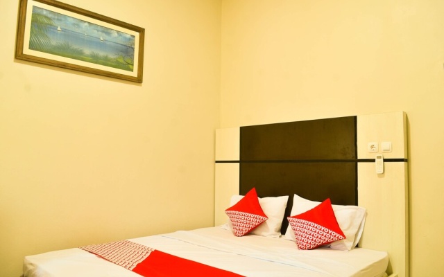 The So Hotel by Oyo Rooms — 2-star hotel in Batukaras