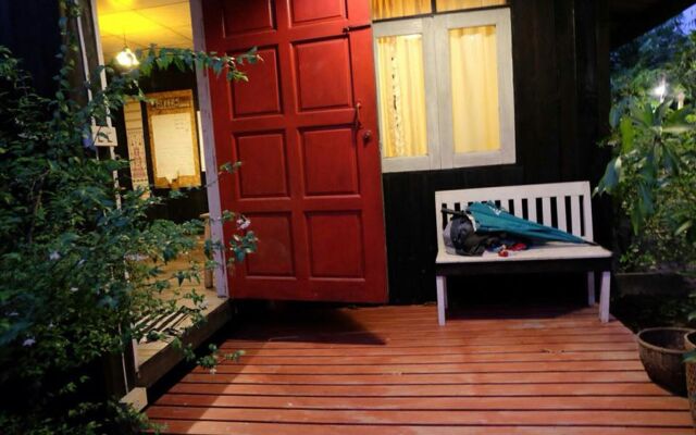 OYO 1155 Bikers House And Enduro Tours Chiang Mai