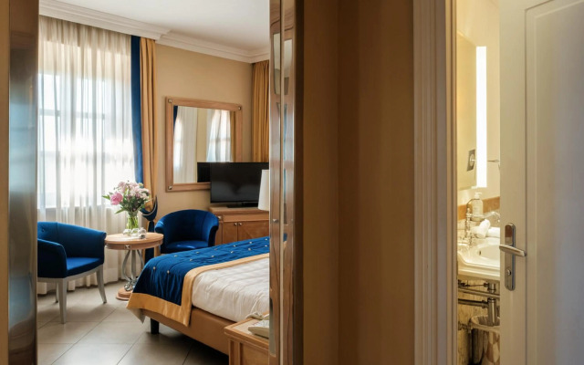 Villa Tolomei Hotel & Resort