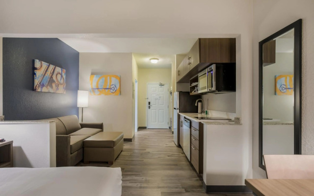 MainStay Suites Joliet I-55