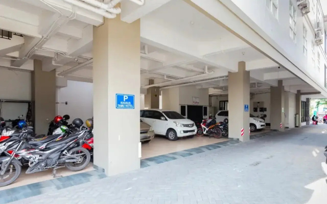 Sans Hotel Rajawali Surabaya