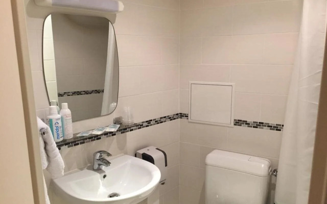 Hôtel de la Perdrix Rouge