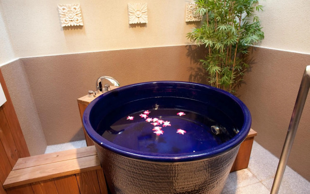 Hotel & Spa Lotus – Adults Only