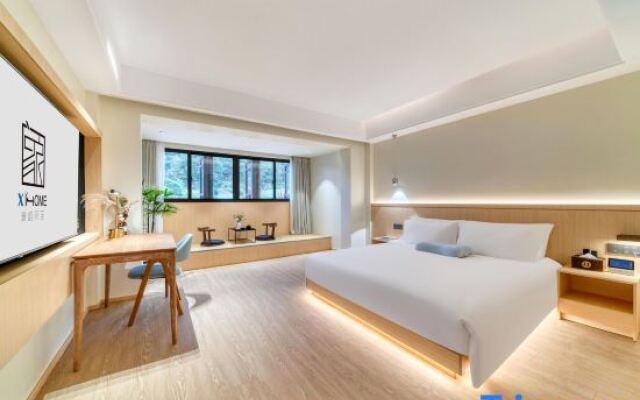 X Home B&B