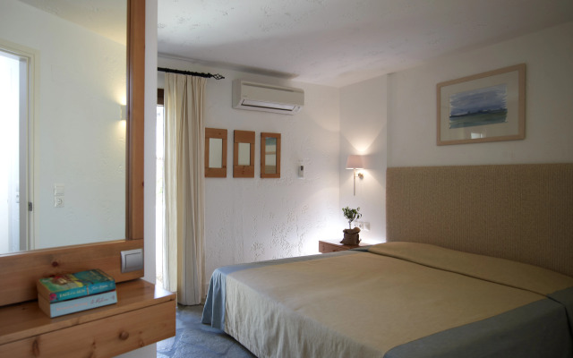 Koutouloufari Village Holiday Club