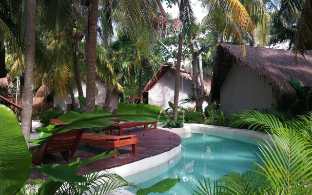 Hotel Serena Glamping Tulum