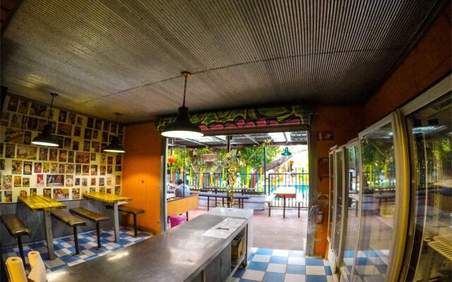 Jump Inn Alice Budget Accommodation