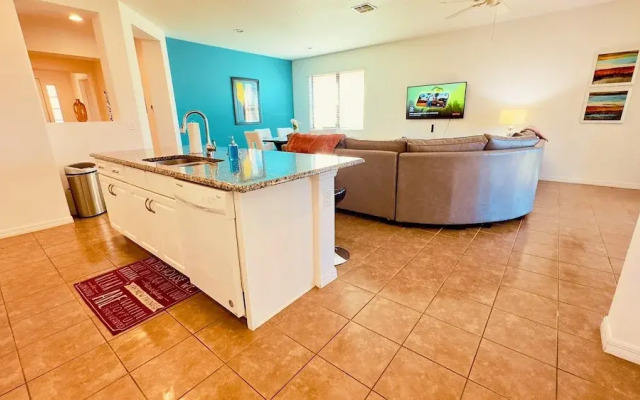 Sapphire Haven Near Disney
