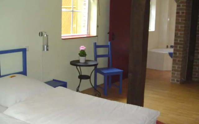 Triple Star Guest Ranch