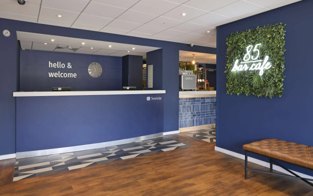 Travelodge Winnersh Triangle