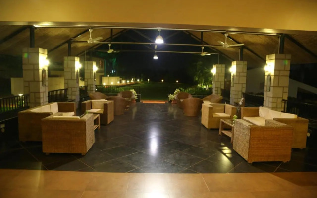 Cotton County Club and Resort