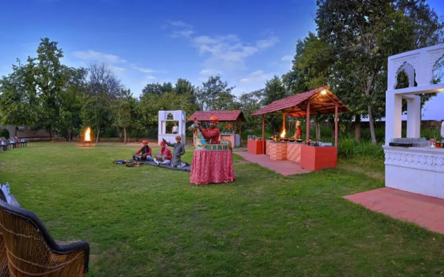 Tiger Den Resort