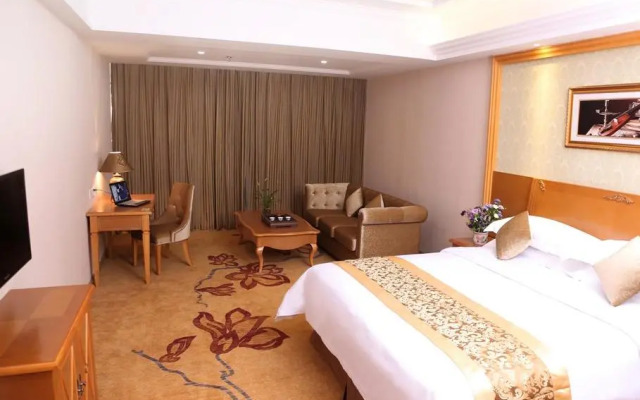 Vienna Hotel (Shenzhen  Guanhuyuan)