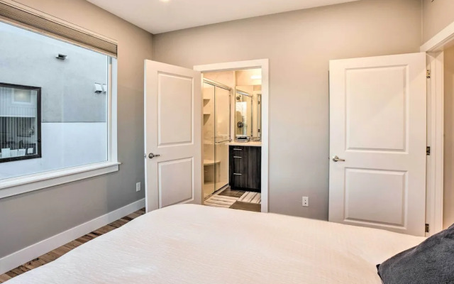 Trendy Denver Townhouse ~ 3 Miles to Downtown!