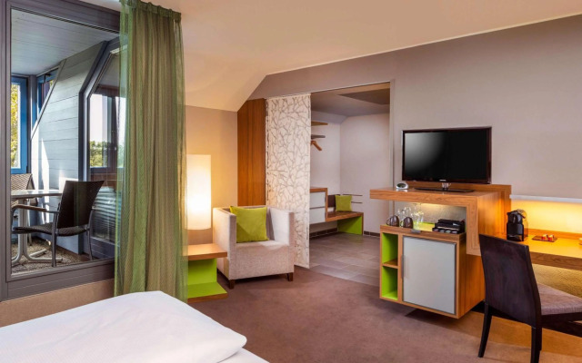 Meadowlands Plaza Hotel