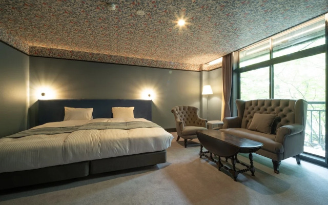 LONGINGHOUSE Kyukaruizawa Suwanomori