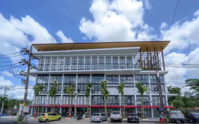 Tour De Phuket Hotel