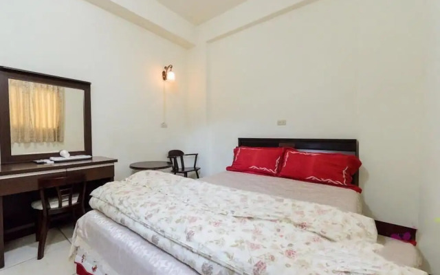 Plum Inn 1