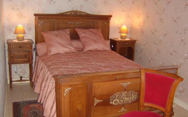 Gîte Saint-Héand, 2 pièces, 2 personnes - FR-1-496-144