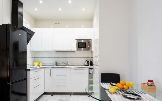 Holi-Rent Estudio Baños