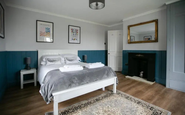 Accommodation at Salomons Estate