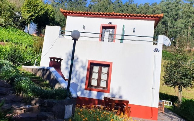 House With 2 Bedrooms in Camacha, With Wonderful Mountain View, Enclos