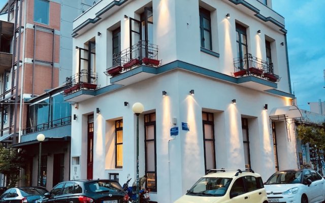 Iconic Athens Hostel in Athens, Greece from 57$, photos, reviews - zenhotels.com