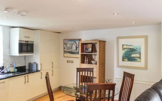 6 The Sail Loft