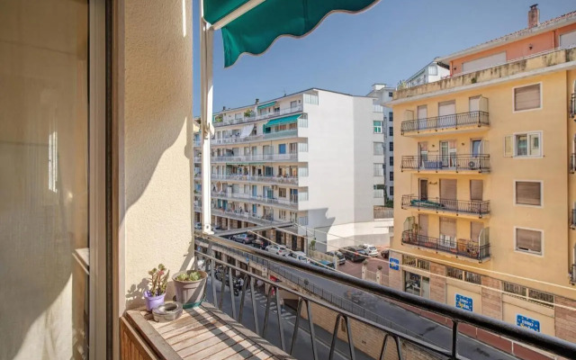 BEAUTIFUL HOLIDAY HOUSE by Marcos