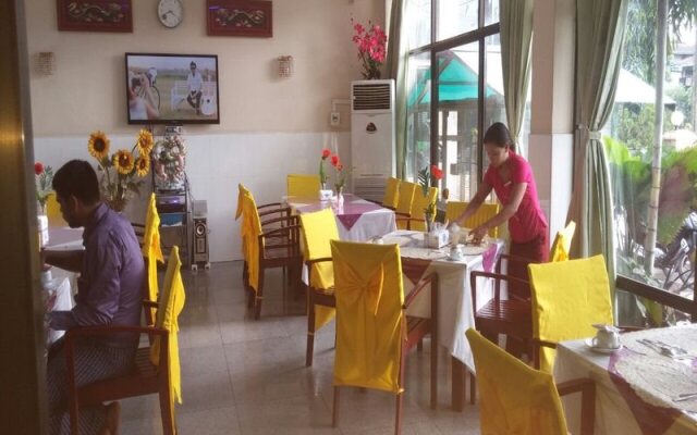 Pun Swe Taw Hotel