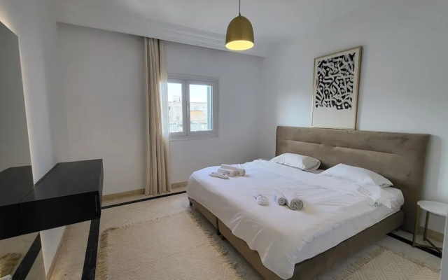 The Perfect Flat Sea Side Central Luxurious