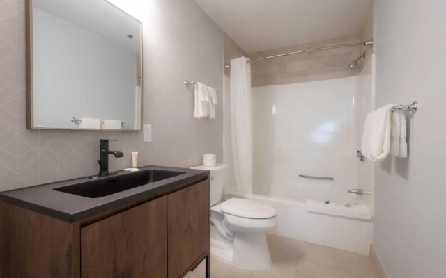 Westborough Inn