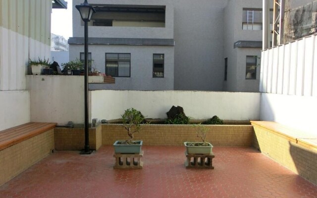 Tainan Travel Inn - ChengGong Univ
