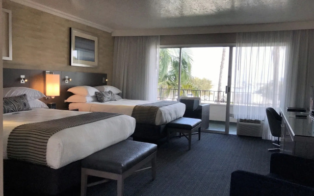 West Beach Inn, a Coast Hotel