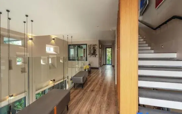 *3BrVilla with Rooftop, Pool and Sea View V160
