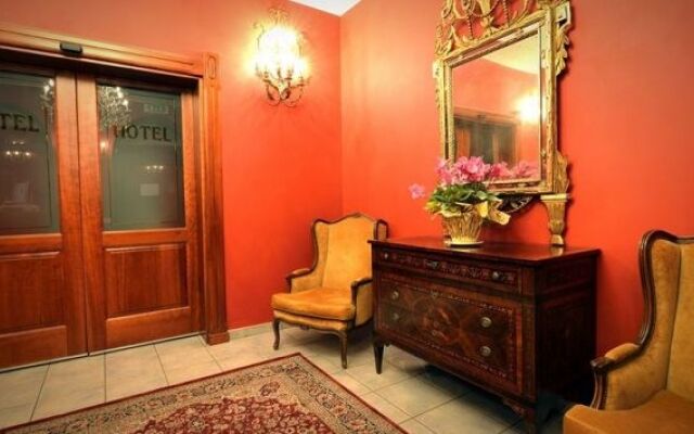 Hotel Oasis