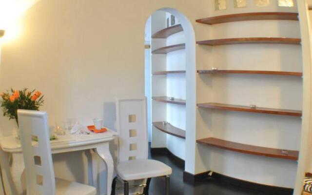 Habemus Casam Farinone